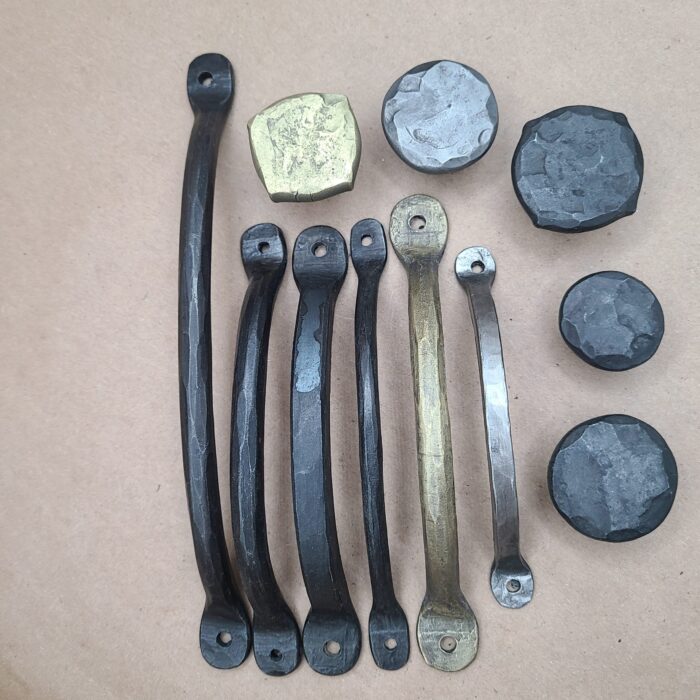 Cabinet Hardware Sample Pack - Image 4