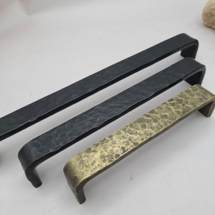 Dimpled Hammered Texture U Pull