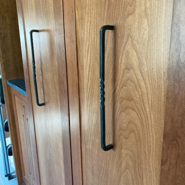 iap_640x640.7271608066_egxip58o Blending Rustic and Modern: Hardware That Works in Both Worlds